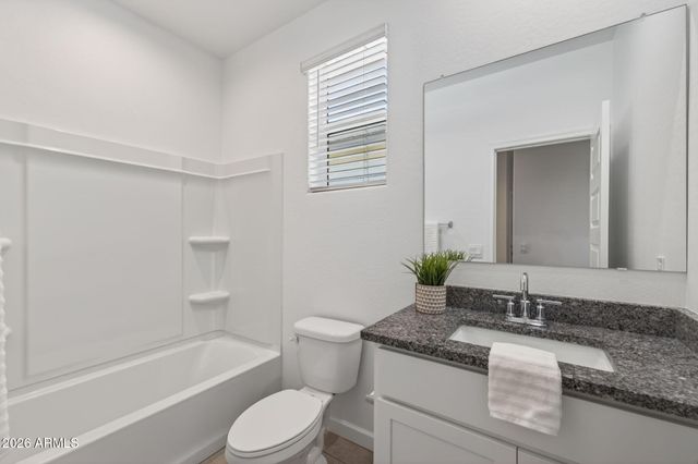2421 W SABLE Avenue, Apache Junction, AZ 85120