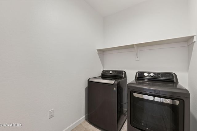 2421 W SABLE Avenue, Apache Junction, AZ 85120