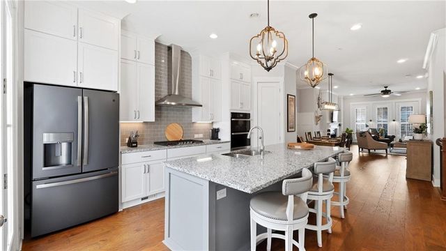 429 Chandler Lane, Woodstock, GA 30188