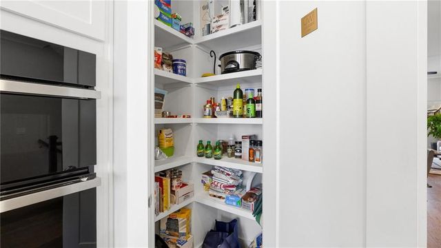 429 Chandler Lane, Woodstock, GA 30188