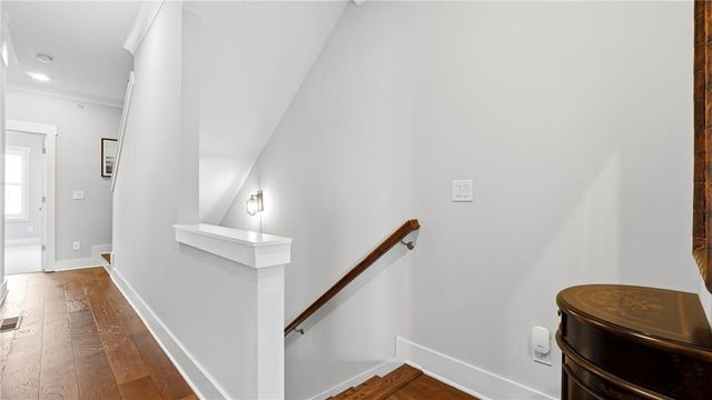 429 Chandler Lane, Woodstock, GA 30188