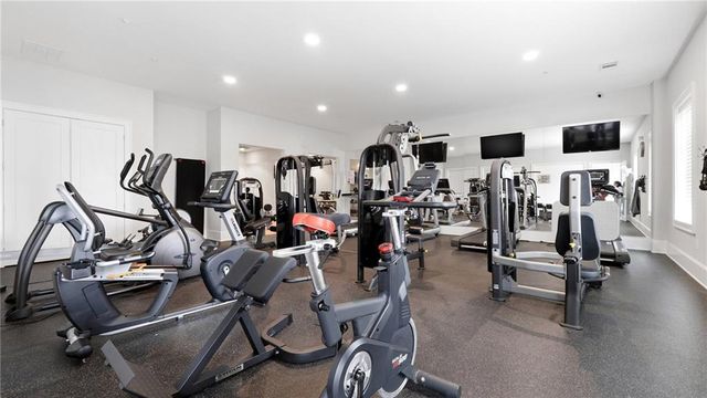 429 Chandler Lane, Woodstock, GA 30188