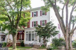 34 S CLINTON ST, Doylestown, PA 18901
