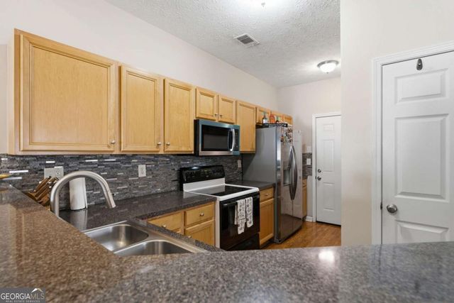 5009 Timber Hills Drive, Oakwood, GA 30566