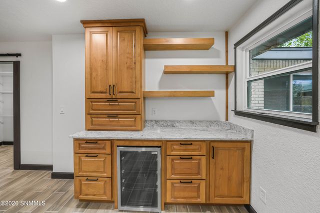 1218 Edgewood Avenue, Las Cruces, NM 88005