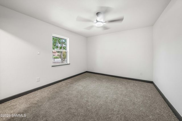 1218 Edgewood Avenue, Las Cruces, NM 88005