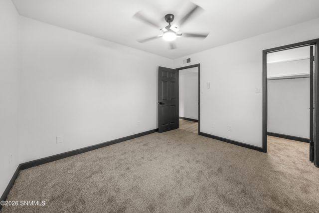 1218 Edgewood Avenue, Las Cruces, NM 88005