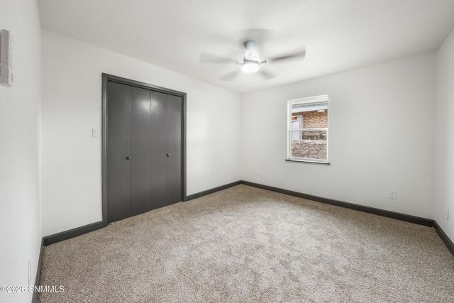 1218 Edgewood Avenue, Las Cruces, NM 88005