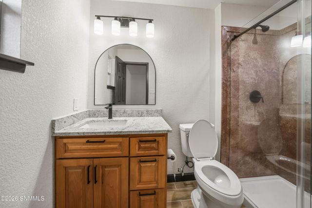 1218 Edgewood Avenue, Las Cruces, NM 88005