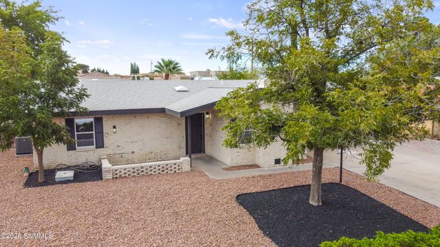 1218 Edgewood Avenue, Las Cruces, NM 88005