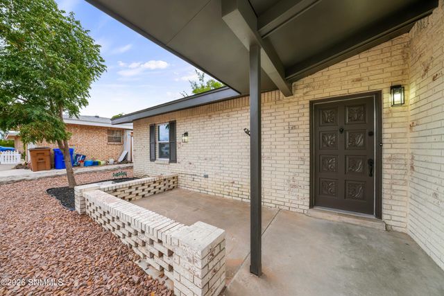 1218 Edgewood Avenue, Las Cruces, NM 88005
