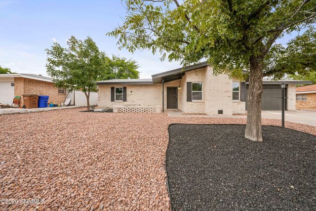 1218 Edgewood Avenue, Las Cruces, NM 88005