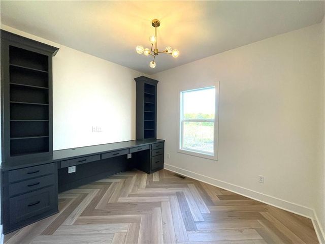 3137 SW Summit View Trail, Lee's Summit, MO 64082