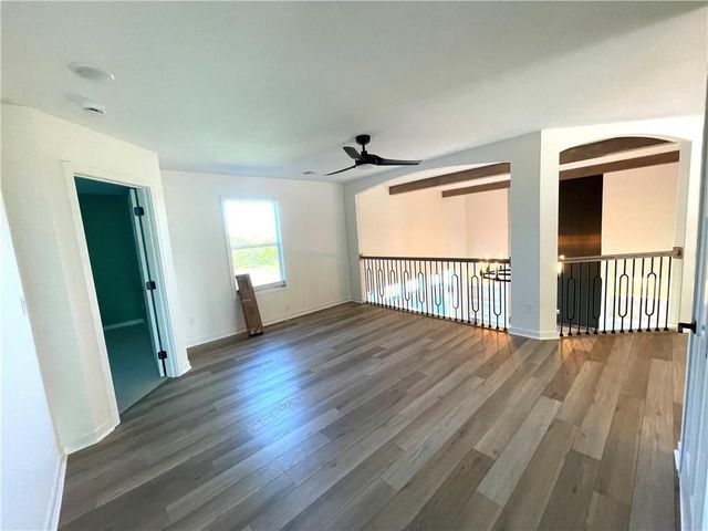 3137 SW Summit View Trail, Lee's Summit, MO 64082