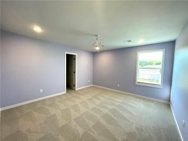 3137 SW Summit View Trail, Lee's Summit, MO 64082