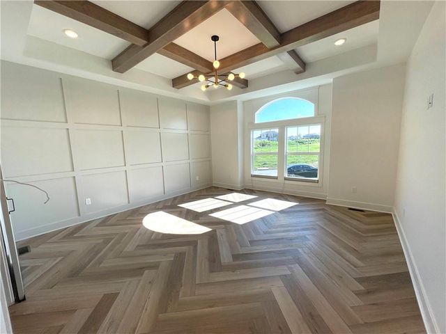 3137 SW Summit View Trail, Lee's Summit, MO 64082