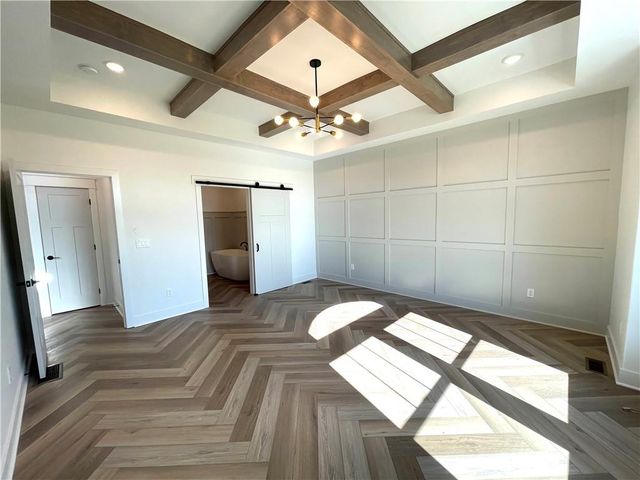 3137 SW Summit View Trail, Lee's Summit, MO 64082