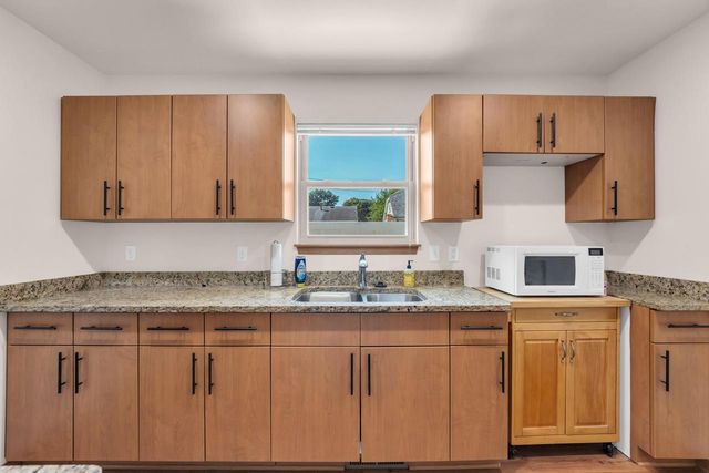 302 Graham STREET, Racine, WI 53405