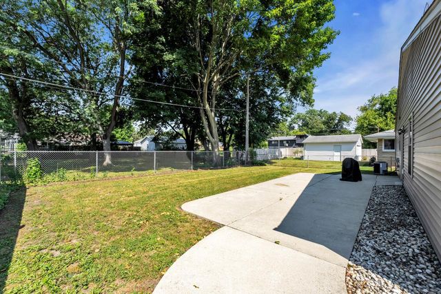 302 Graham STREET, Racine, WI 53405