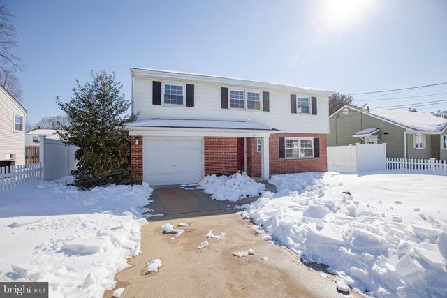 10 CONSTANCE DR, Hamilton, NJ 08620