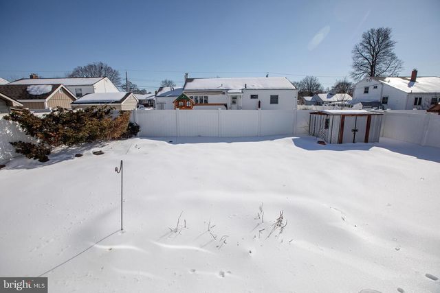 10 CONSTANCE DR, Hamilton, NJ 08620