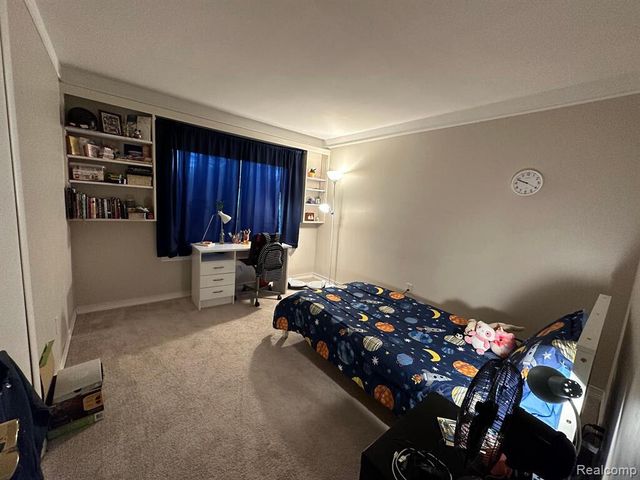 22734 Chestnut Tree, Novi, MI 48375