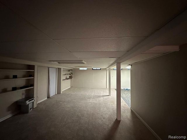 22734 Chestnut Tree, Novi, MI 48375