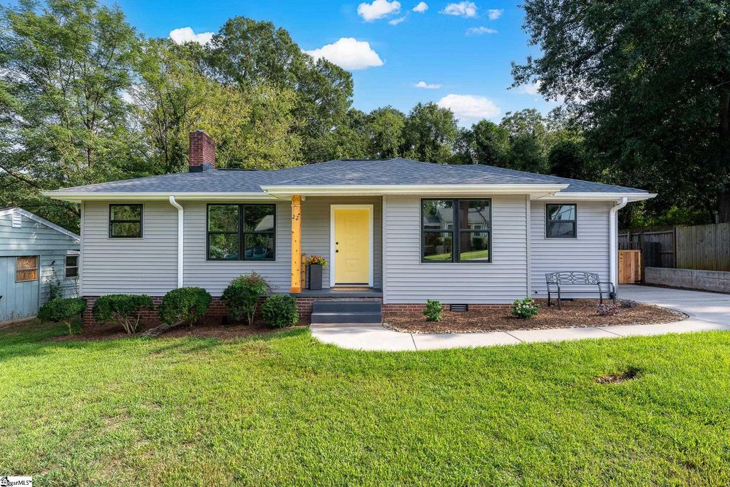 22 Gurley Avenue, Greenville, SC 29605