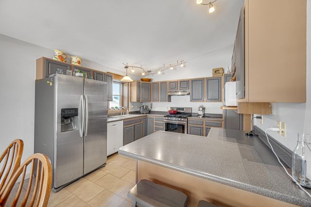 2993 Angelina Street, Portage, IN 46368