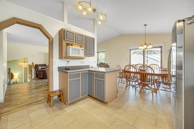 2993 Angelina Street, Portage, IN 46368