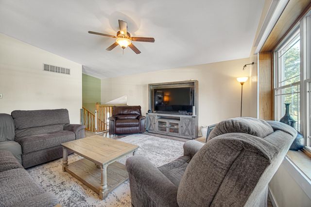 2993 Angelina Street, Portage, IN 46368