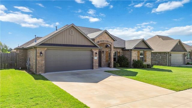 1741 Charismatic Drive, Prairie Grove, AR 72753