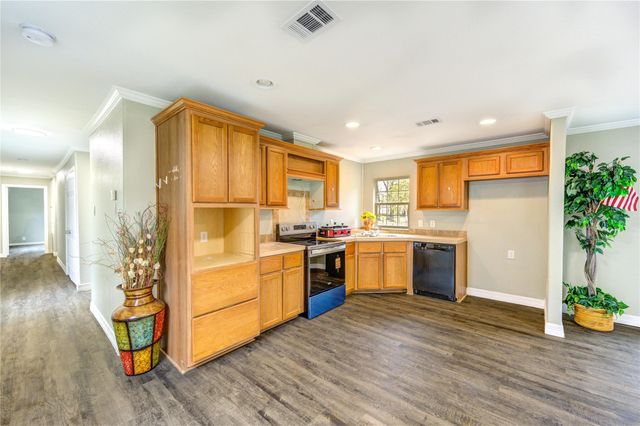 33039 Glenda Drive, Magnolia, TX 77354