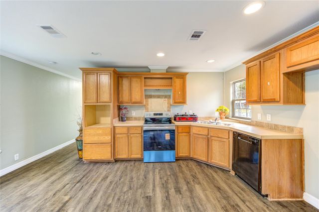 33039 Glenda Drive, Magnolia, TX 77354