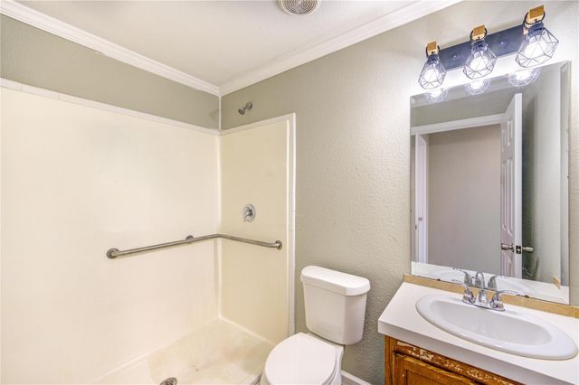 33039 Glenda Drive, Magnolia, TX 77354