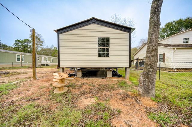 33039 Glenda Drive, Magnolia, TX 77354