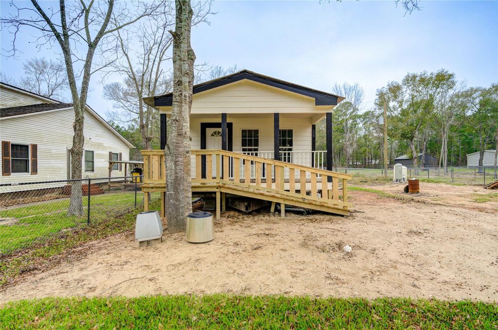 33039 Glenda Drive, Magnolia, TX 77354