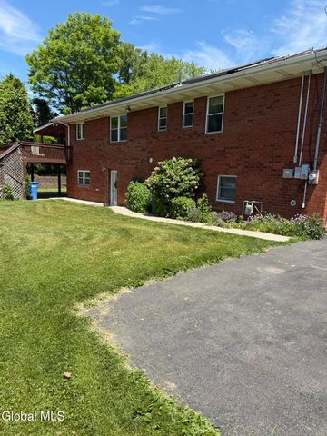 100 Huron Street, Albany, NY 12203