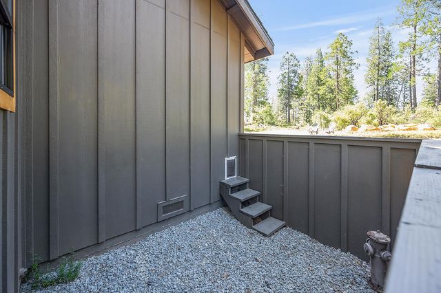 192 Vireo Way, Avery, CA 95224