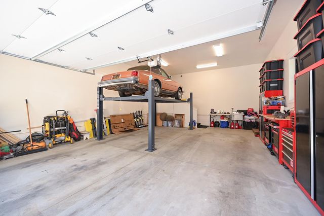 192 Vireo Way, Avery, CA 95224