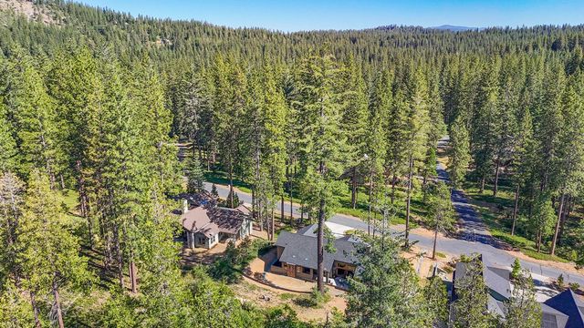 192 Vireo Way, Avery, CA 95224