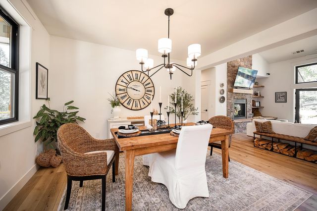 192 Vireo Way, Avery, CA 95224