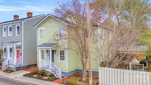 524 Nicoll Street, Savannah, GA 31401