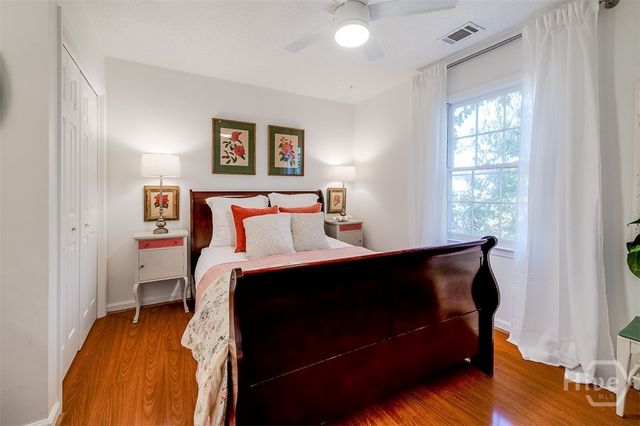 524 Nicoll Street, Savannah, GA 31401