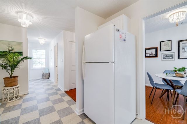 524 Nicoll Street, Savannah, GA 31401