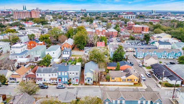 524 Nicoll Street, Savannah, GA 31401