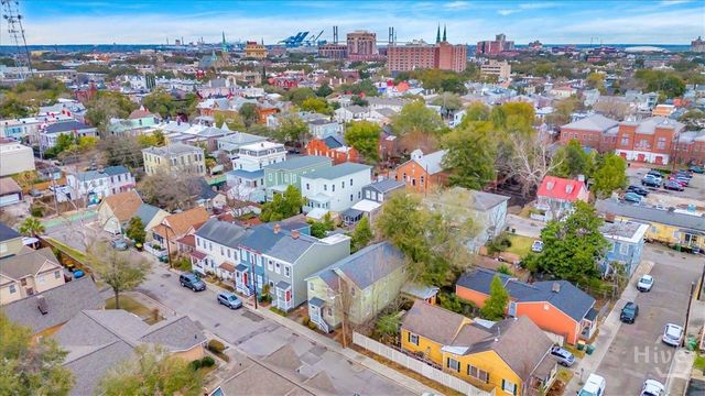 524 Nicoll Street, Savannah, GA 31401