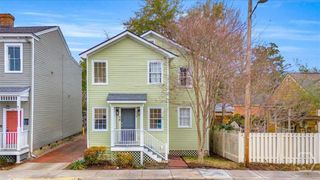 524 Nicoll Street, Savannah, GA 31401