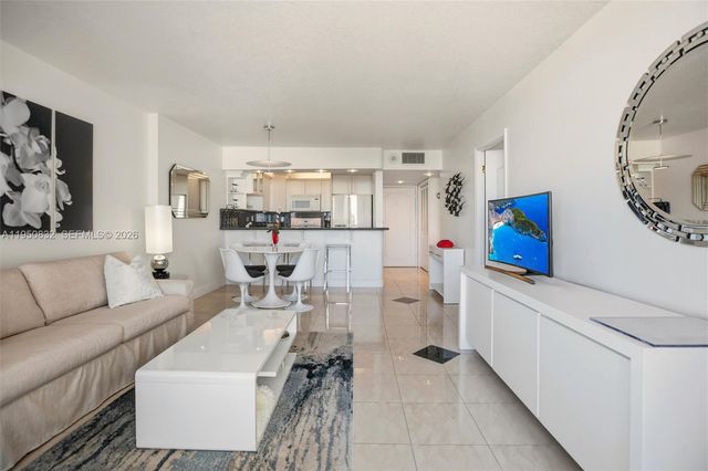 465 Ocean Dr 1024, Miami Beach, FL 33139