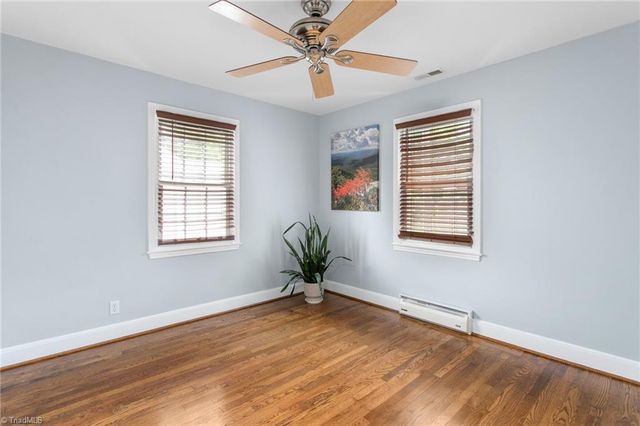 1333 Winstead Place, Greensboro, NC 27408